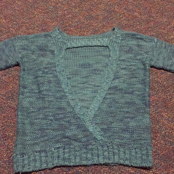 Sweater - Picture 3 of 3